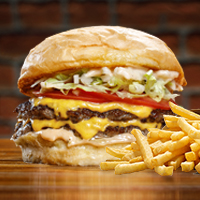 California doble + Papas Fritas