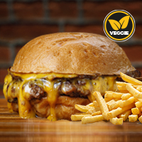 Cheese Burger Simple Veggie + Papas Fritas
